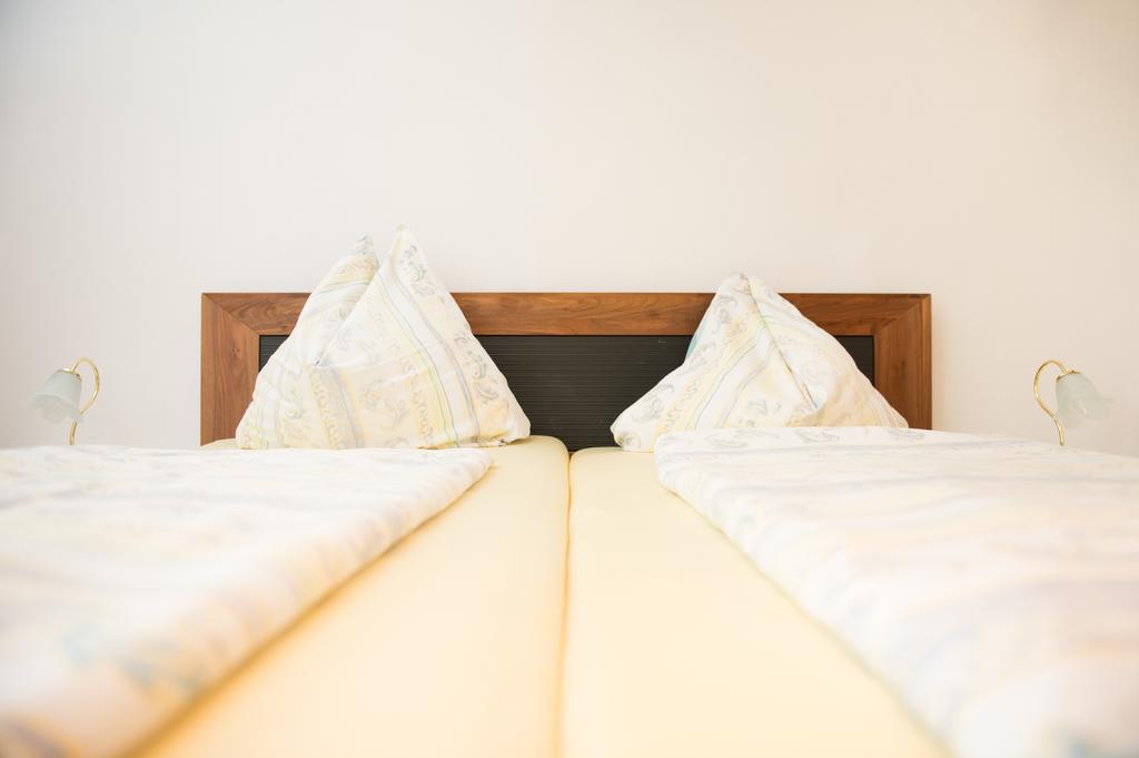 Pension Irlingerhof Mondsee Δωμάτιο φωτογραφία